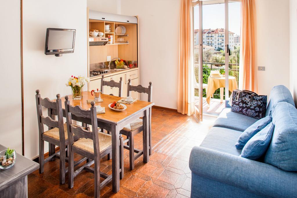Il Borgo Della Rovere San Bartolomeo Al Mare Eksteriør bilde