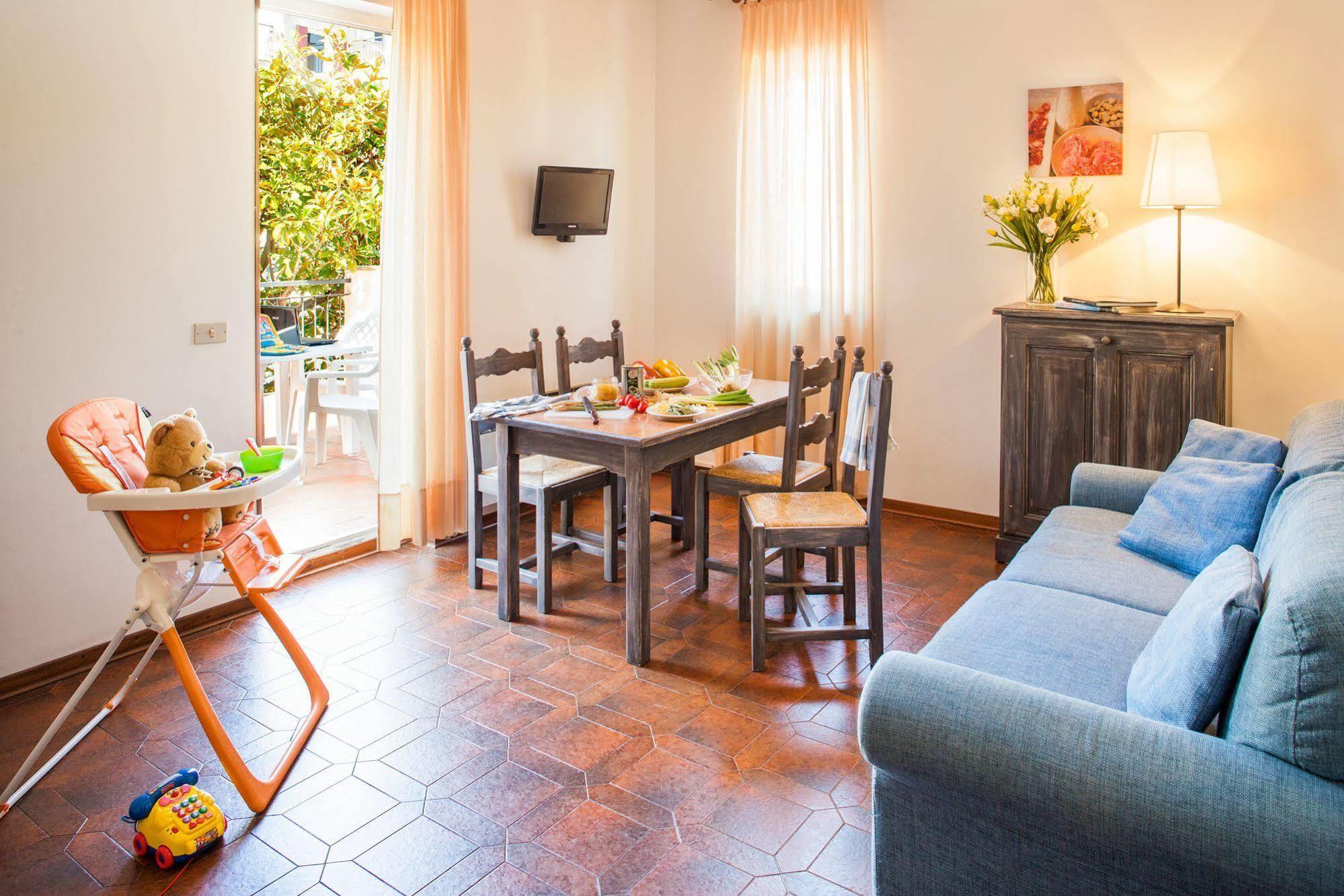 Il Borgo Della Rovere San Bartolomeo Al Mare Eksteriør bilde